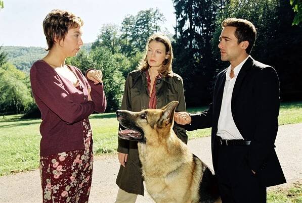 Komisař Rex - Mrtvý, který ještě žil - Z filmu - pes Rhett Butler, Elke Winkens, Alexander Pschill