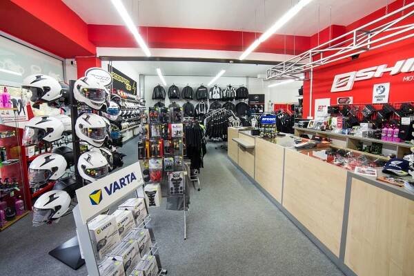 KMBIKERS kamenná prodejna - poradenství