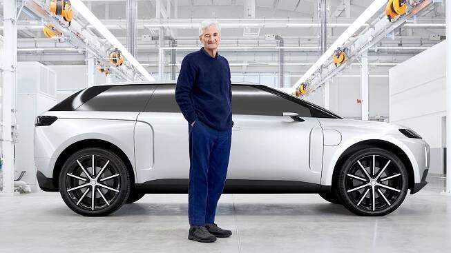 James Dyson poodhalil elektromobil, který ho připravil o půl miliardy liber, a přesto jej zákazníci nikdy řídit nebudou