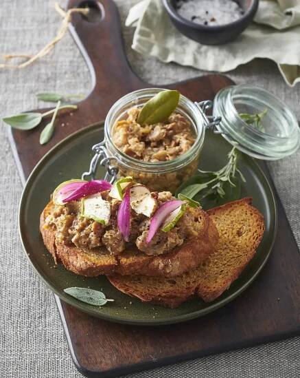 Rillettes: Tajemství francouzské delikatesy, která dobyla svět. Jak je připravit doma? - Labužník.cz