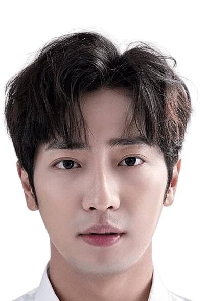 Lee Sang Yeob 1
