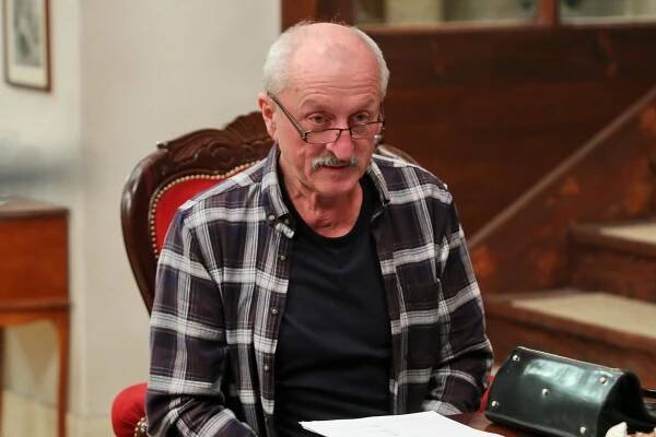 Oldřich Navrátil jako Jan Krejza