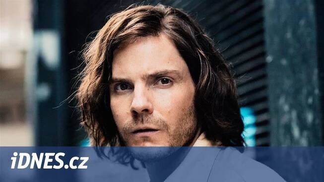Až jako padoucha z Kapitána Ameriky mě synovec ocenil, říká Daniel Brühl - iDNES.cz