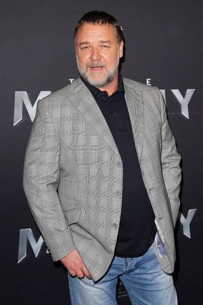 1800x2700 1800x2700 russell crowe wallpaper. russell crowe