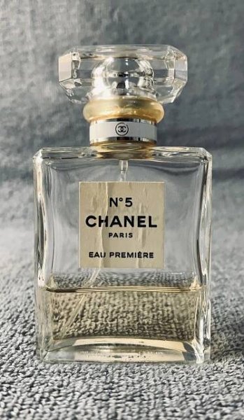 Chanel No 5 Eau Premiere (2015) Chanel pro ženy