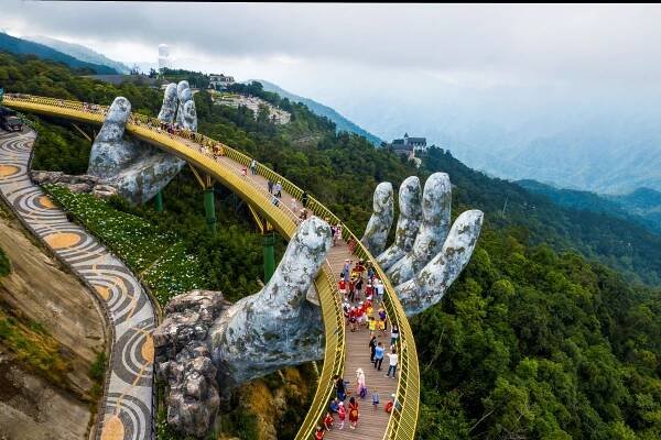 Golden Bridge Ba Na Hills - Pullman Danang Beach Resort
