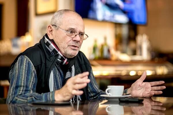 Jednou z nejdůležitějších hodnot demokracie je změna, říká Milan Kňažko