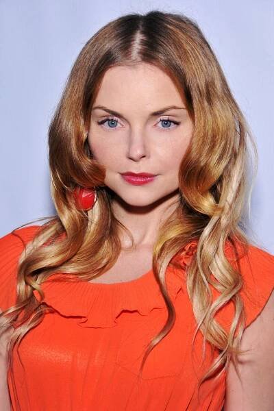 Izabella Miko – Wikipédia