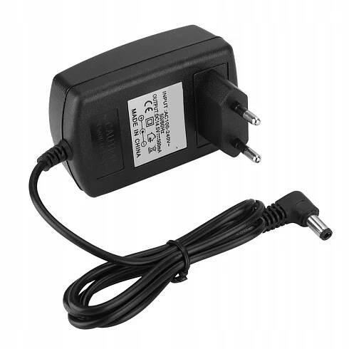 SÍŤOVÝ ADAPTÉR NABÍJEČKA DC14.5V 5,5 x 2,1mm Zástrčkový