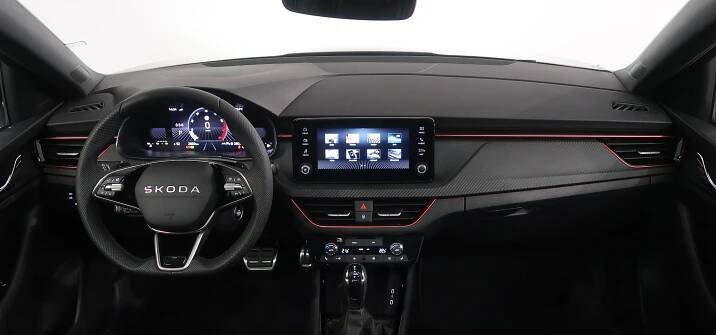 Škoda Scala MONTE CARLO 1.5TSI 110 KW DSG - Auto Opat 
