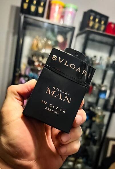 Bvlgari Man In Black Parfum Bvlgari pro muže