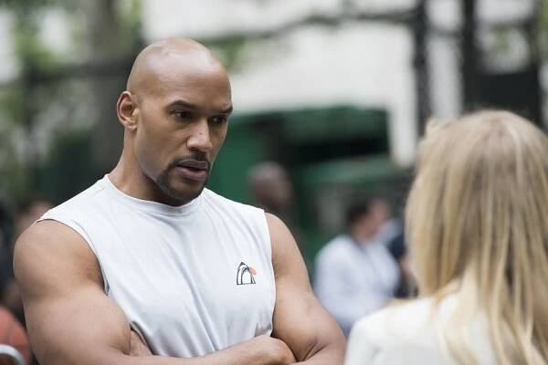 Henry Simmons