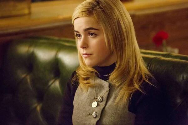 Kiernan Shipka as Sally Draper in Mad Men Season 7