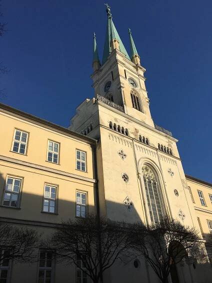 Kostel Navštívení Panny Marie (Nitra) – Wikipedie