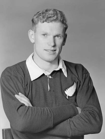 Jack Kelly (rugby union, born 1926)