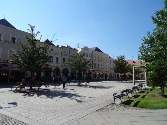 Krnov - počasí, ubytování, foto, obrázky, info, výlety, památky a zajímavosti