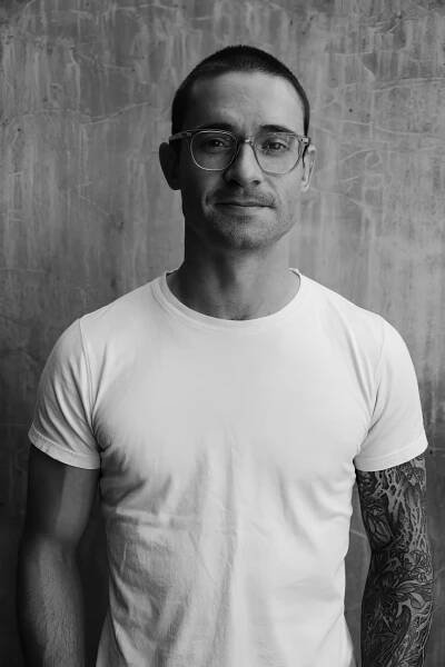 150 | Riley Stearns — Artist Decoded