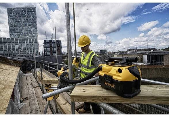DEWALT DCV584L DCV584L-QW mokrý/suchý vysavač 7.5 l