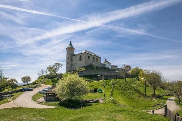 Foto: Hrad Rumburaka a Fantomase je po rozsáhlé rekonstrukci, otevírá okruh s palácem