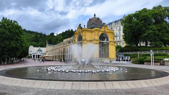 Mariánské Lázně: Dechberoucí symfonie přírody, historie a dokonalé relaxace 10