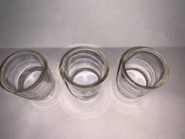 Kelímek filtrační kuželového tvaru s fritou (Pórovitost 40, 3 ks) - Foto