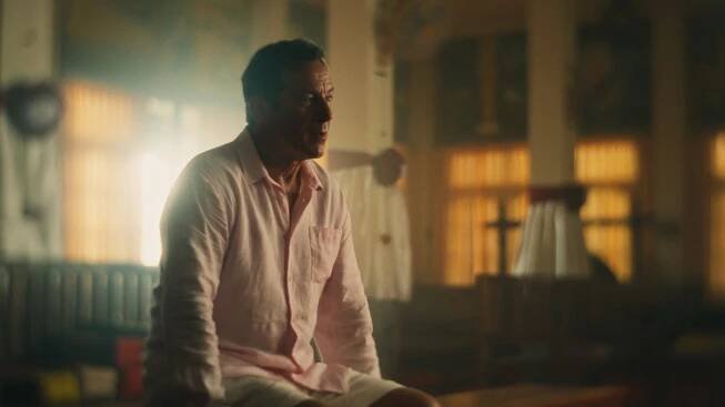 ‘The White Lotus’ Episode Six: Jason Isaacs Talks Tim Ratliff's Downward Spiral