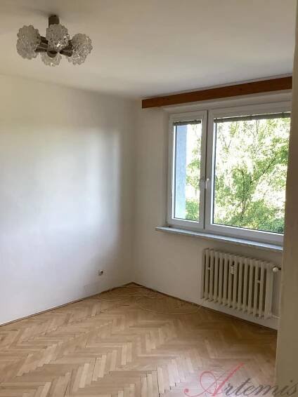Dlouhodobý podnájem bytu 1+1 s lodžií na ulici J. Seiferta v Hlučíně