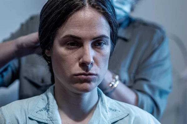 Agence MVA - Caroline Dhavernas