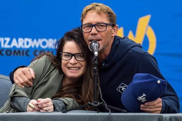 Holly Marie Combs and Brian Krause