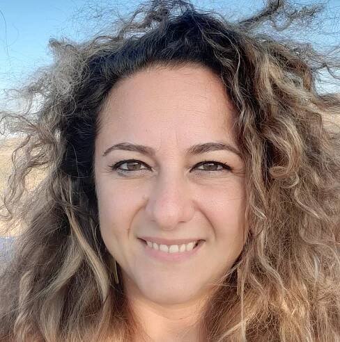 Giulia - Passage to Sicily