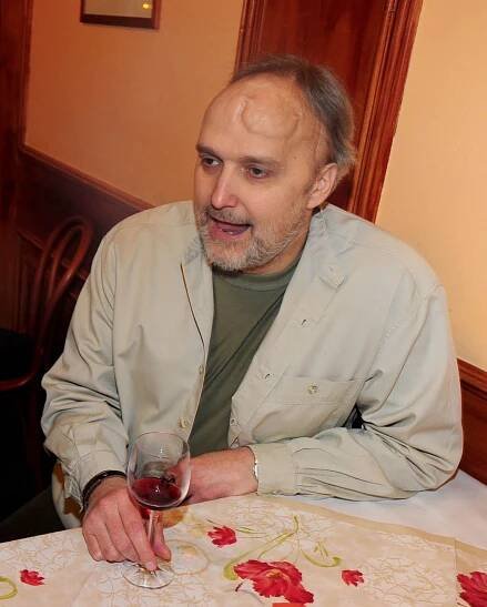 Rostislav Čtvrtlík (†47), hlas Chandlera z Přátel, by oslavil 55: Kvůli rakovině utekl od rodiny