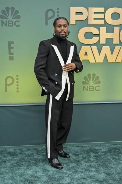 Shameik Moore at the People's Choice Awards held at Barker Hangar on February 18, 2024 in Santa Monica, California.