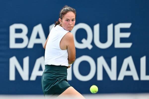 Kasatkina beats Blinkova from a break down in second set in Montreal