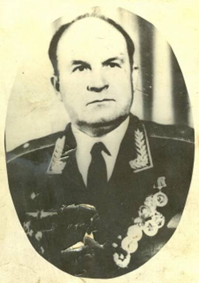Jakovlev, Boris Jakovlevič : J