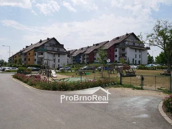 Prodej bytu 3+kk 72 m², Jabloňová, Moravany