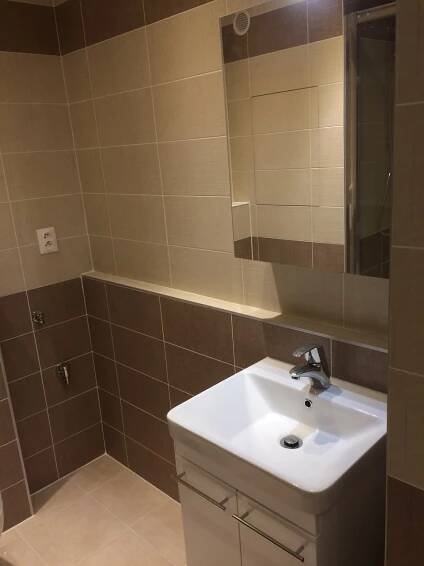 Rekonstrukce bytu 2KK,obklad Textile | Skála - koupelny na klíč