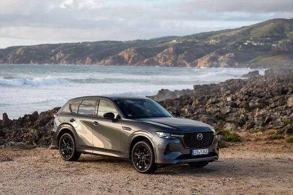 Mazda CX-60 (2025): Recenze, cena a geniální dieselový šestiválec