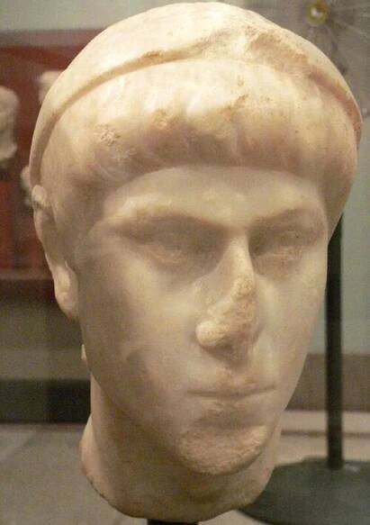 Soubor:Bust of Constantius II (Mary Harrsch).jpg