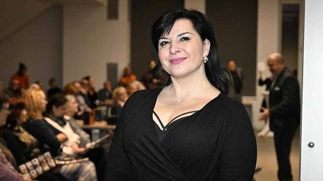 Pěvkyně Andrea Kalivodová oznámila sice rozvod, k mání ale není. A dlouho nebude