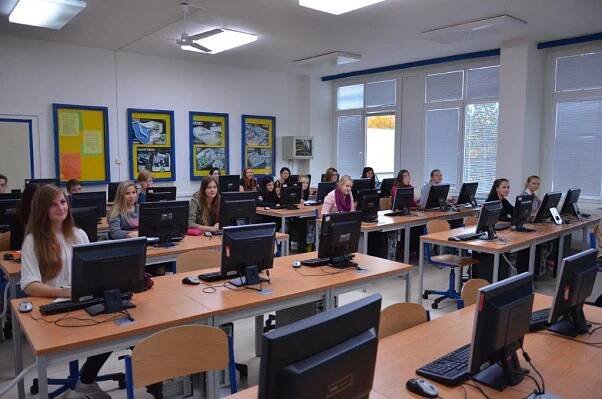 Střední škola logistiky a chemie v Olomouci nabízí hned čtyři studijní obory ukončené maturitní zkouškou | Vzdělání | Zprávy