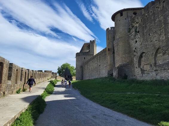 Neil and Ginger | Side Trip to Carcassonne - France & Portugal Vacation, 8 May 2023