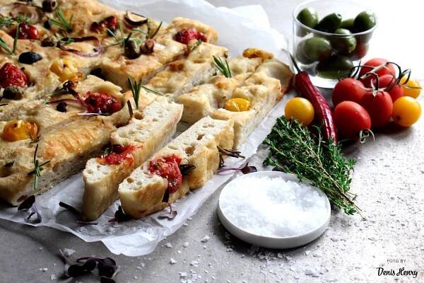 Italská Focaccia s rajčaty