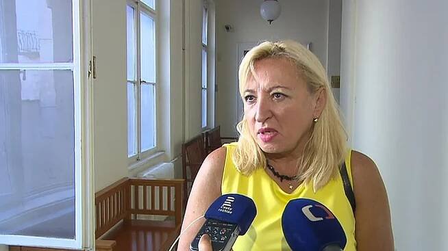 Policie zadržela a obvinila žalobkyni Máchovou proslulou kauzou Opencard