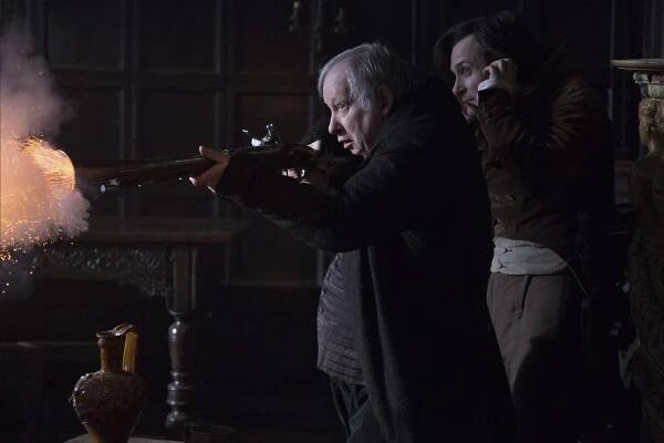Brian Pettifer, Edward Hogg - Jonathan Strange & Mr. Norrell - Chapter Seven: Jonathan Strange & Mr Norrell - Z filmu