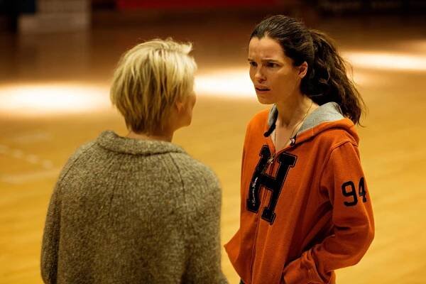 Dědictví - Epizoda 6 - Z filmu - Trine Dyrholm, Marie Bach Hansen