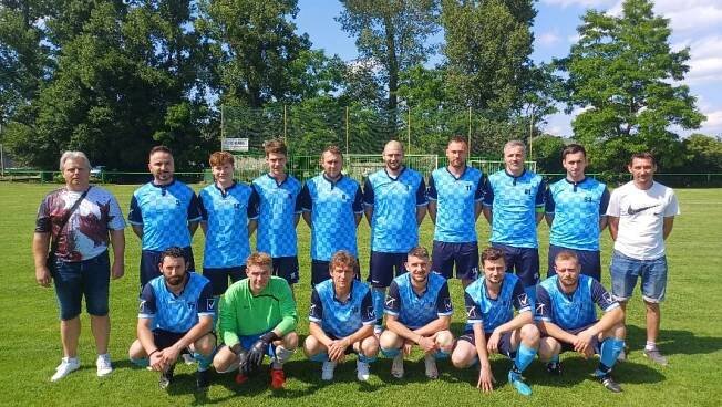 Po podzimní části 9.A ligy vedou soutěž Žádovice - FOTBAL NA HODONÍNSKU
