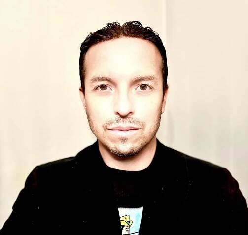 people-Jonathan-psexpand.jpg