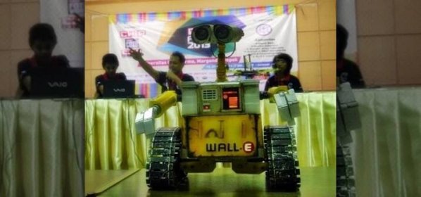 News: Making a Low Cost wall.e Robot