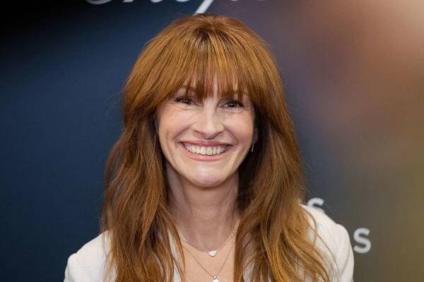 Julia Roberts' New Bangs Were a 'Spontaneous' Decision — All the Details Straight from Her Stylist