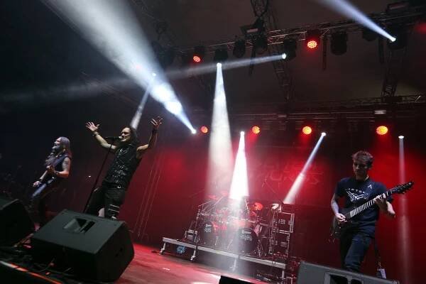 VIDEO: Zimní Masters Of Rock ve Zlíně lákal metalisty. Podívejte se